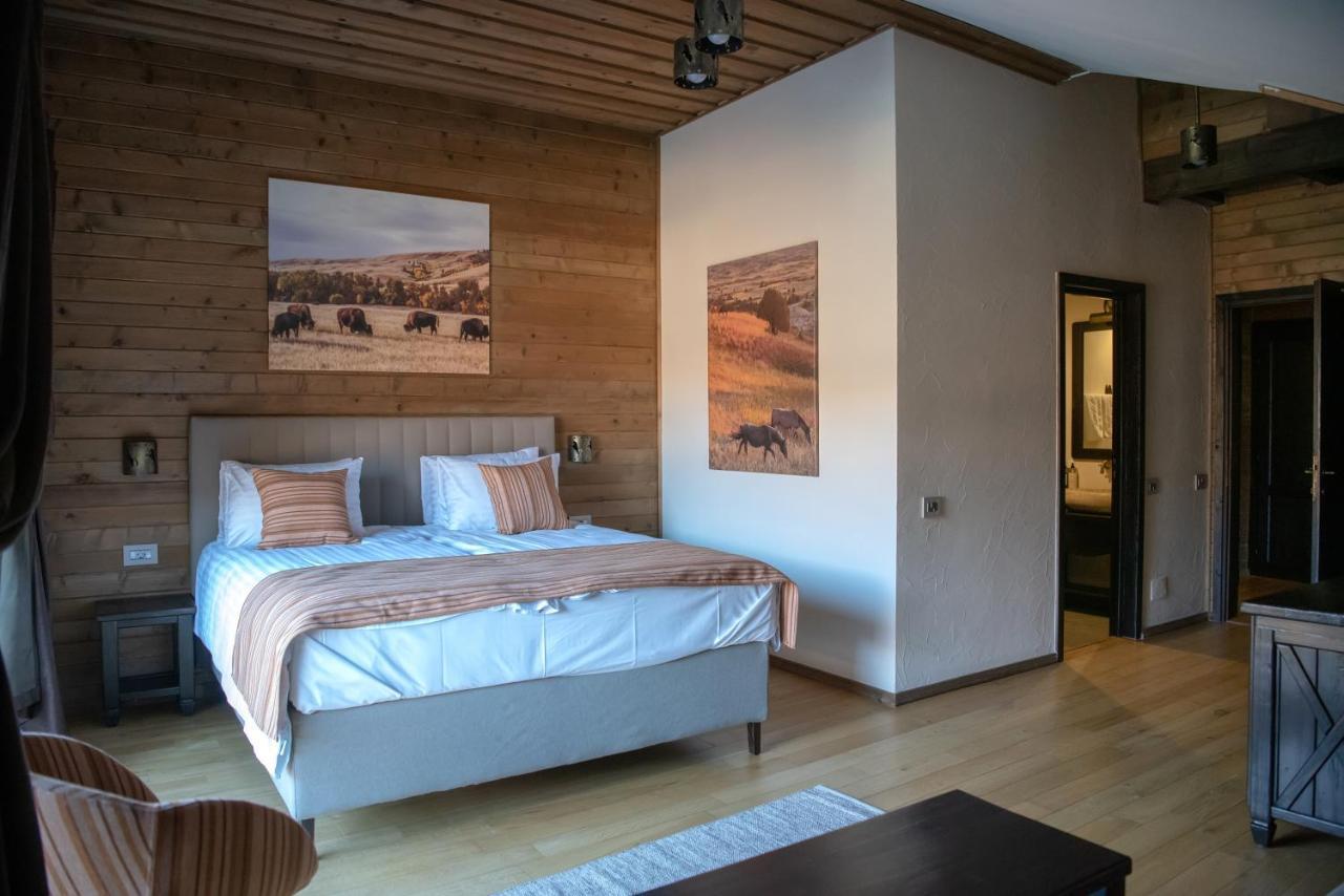 Maggie'S Ranch Hotel Rîşnov Ngoại thất bức ảnh