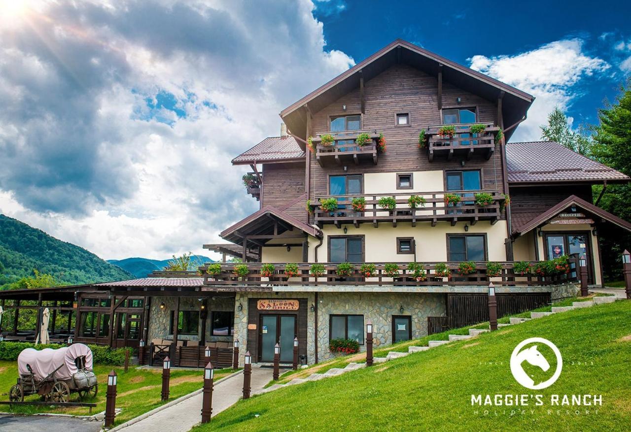 Maggie'S Ranch Hotel Rîşnov Ngoại thất bức ảnh